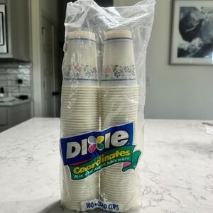 Vintage Dixie Cups Forget Me‎ Not Flowers 100 Count 7oz Cups N.O.S. Sealed